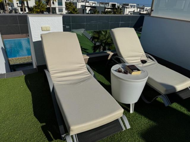 Luxury Penthouse Oasis Beach VIII Orihuela Costa Punta Prima Torrevieja Zewnętrze zdjęcie